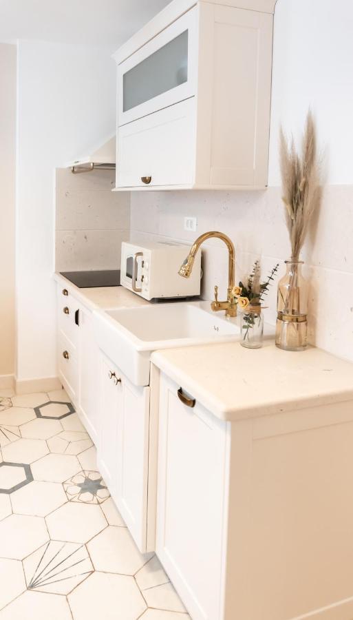 Apartments Mediteraneo Върсар Екстериор снимка